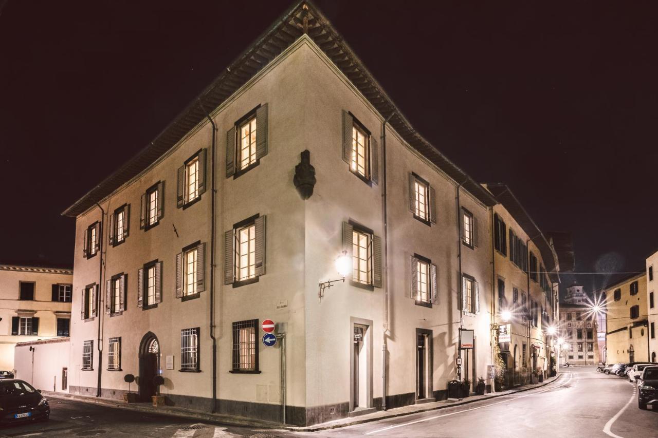 ピサPalazzo Feroci - Residenza D'Epocaアパートメント エクステリア 写真