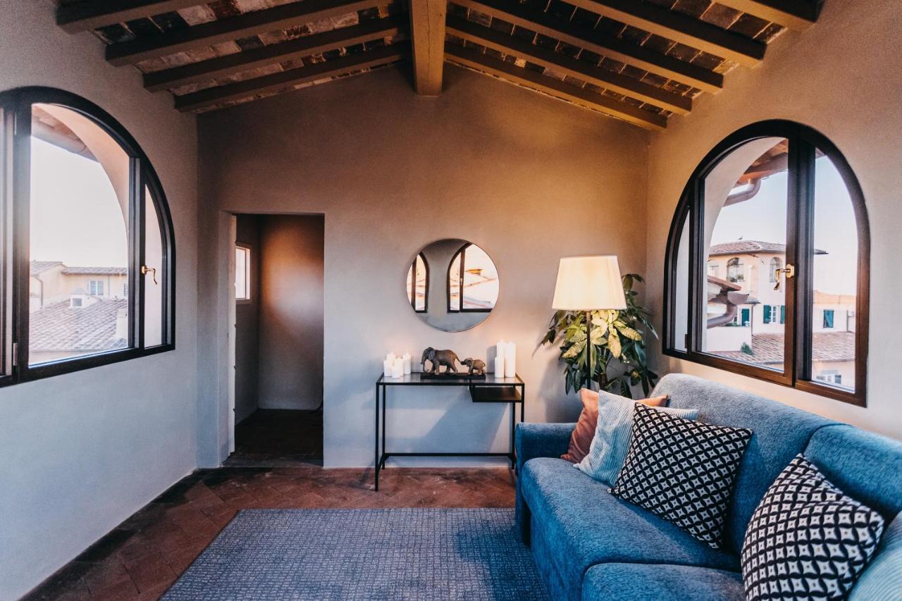 ピサPalazzo Feroci - Residenza D'Epocaアパートメント エクステリア 写真